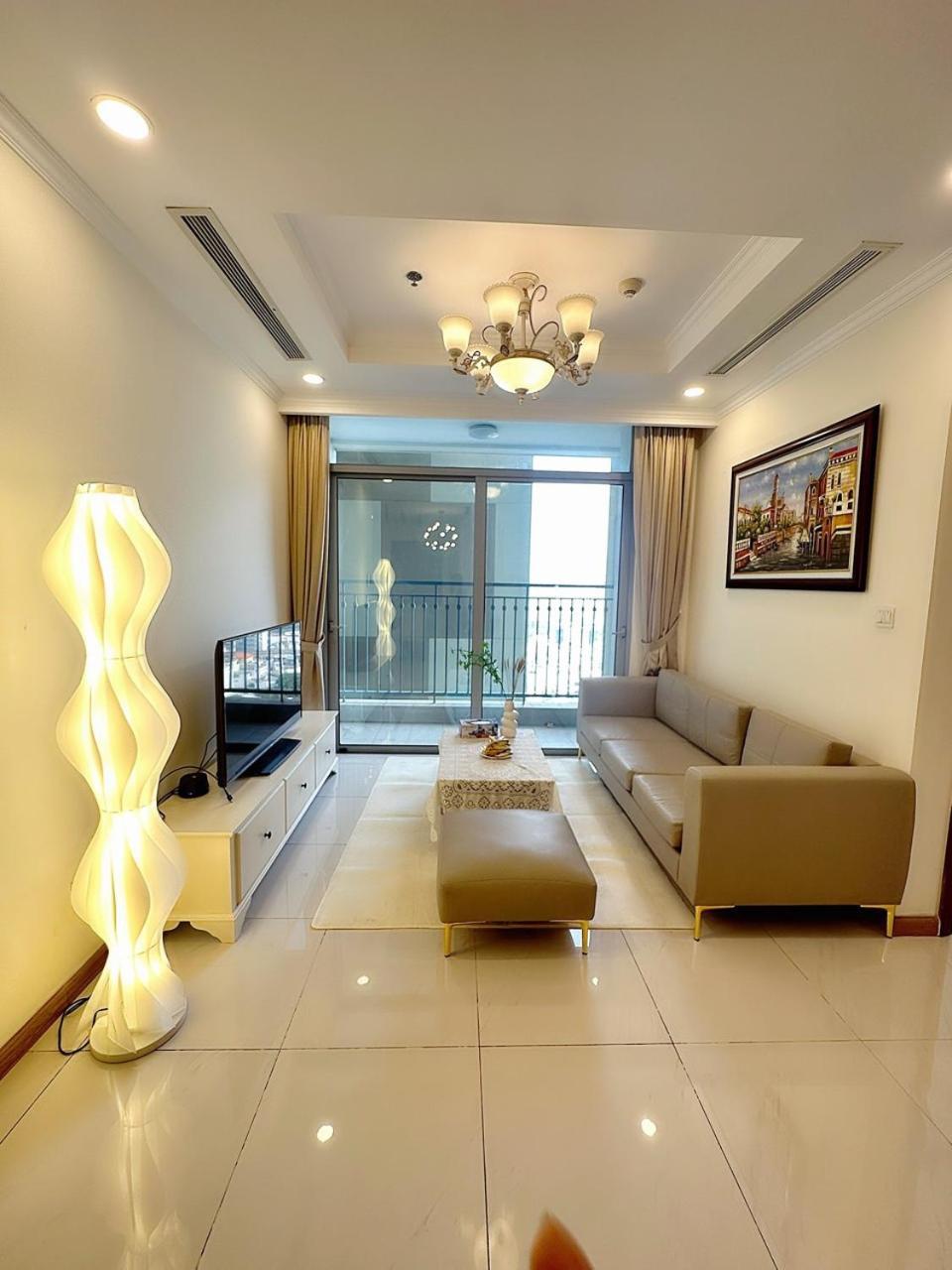 Căn hộ Vinhome Landmark Binh Thanh- Gym- Ho Boi- Ngay Trung Tam